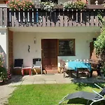 Апартаменты Haus Taekema Appartments *