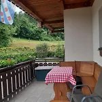 Апартаменты Haus Taekema Appartments Glanegg (Feldkirchen)